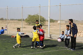 جشنواره بازی های بومی و محلی اعضا کتابخانه های سیار استان بوشهر به روایت تصویر