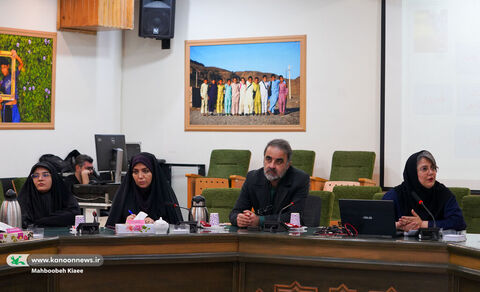 نشست علمی دهمین جشنواره ملی اسباب بازی کانون