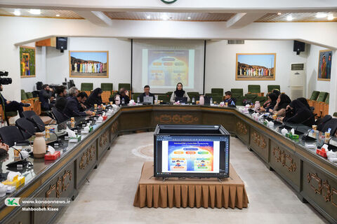 نشست علمی دهمین جشنواره ملی اسباب بازی کانون