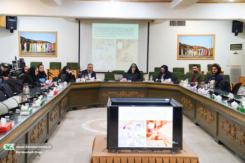 نشست علمی دهمین جشنواره ملی اسباب بازی کانون