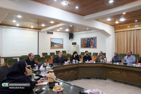 نشست علمی دهمین جشنواره ملی اسباب بازی کانون