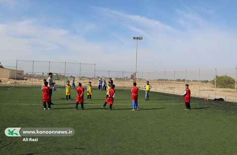 جشنواره بازی های بومی و محلی اعضا کتابخانه های سیار استان بوشهر به روایت تصویر