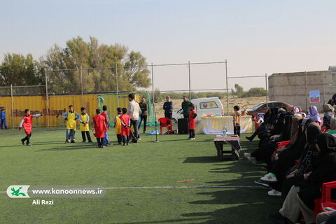 جشنواره بازی های بومی و محلی اعضا کتابخانه های سیار استان بوشهر به روایت تصویر