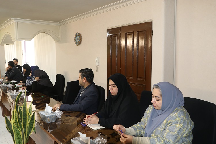 معیشت کارکنان اولویت اول معاونت توسعه و منابع کانون کشور است