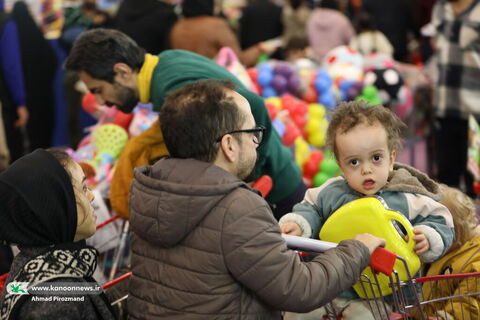 استقبال گسترده خانواده‌ها از دهمین جشنواره اسباب‌بازی در روزهای پایانی