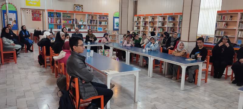 نشست ادبی دیدار دوست