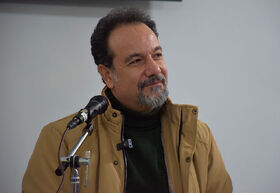 نشست ادبی «دو پنجره» با حضور غلامرضا بکتاش در خرم آباد لرستان برگزار شد-۲