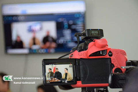 نشست ادبی «دو پنجره» در کانون پرورش فکری لرستان