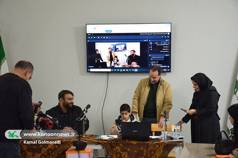 نشست ادبی «دو پنجره» در کانون پرورش فکری لرستان