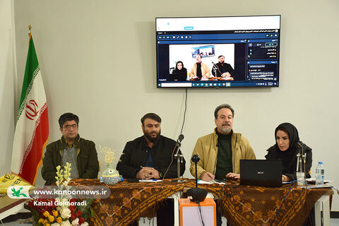 نشست ادبی «دو پنجره» در کانون پرورش فکری لرستان