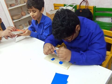 گزارش تصویری / افتتاح نخستین نمایشگاه کتاب های حسی و لمسی در بندرعباس