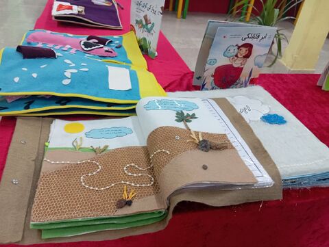 گزارش تصویری / افتتاح نخستین نمایشگاه کتاب های حسی و لمسی در بندرعباس