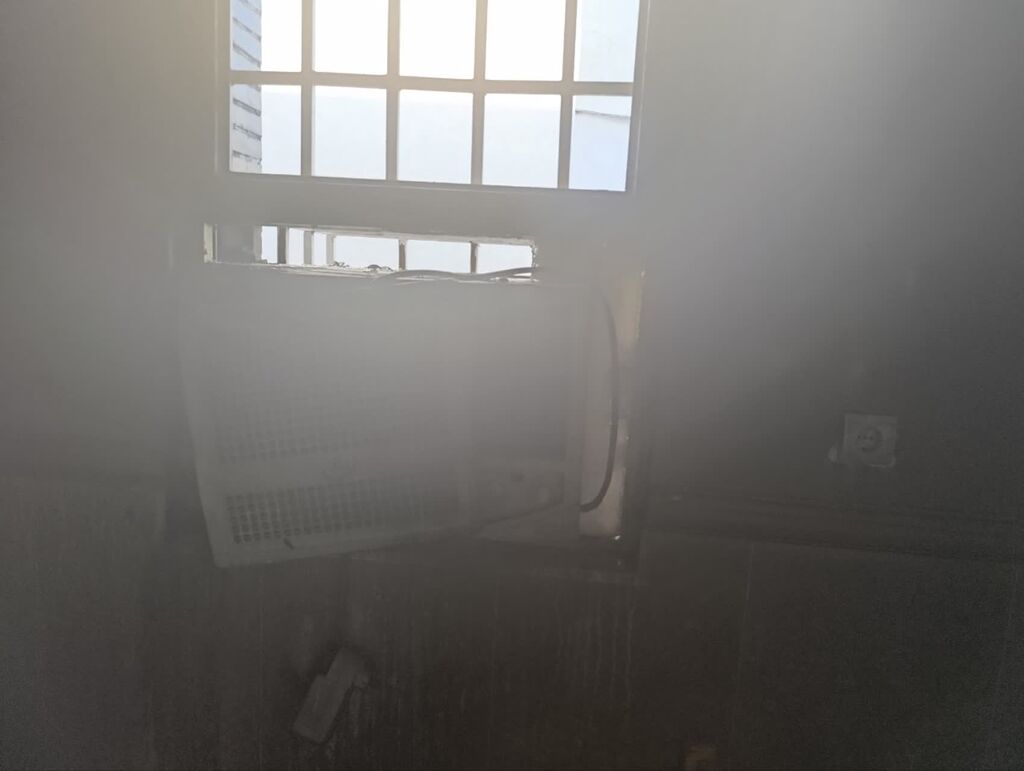 تخریب سالن نمایش مرکز پارک لاله بندرعباس در اغتشاشات اخیر