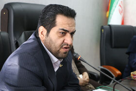 نشست ادبی «دوپنجره» در سمنان با تأکید بر تقویت ادبیات و ترویج کتاب‌خوانی برگزار شد