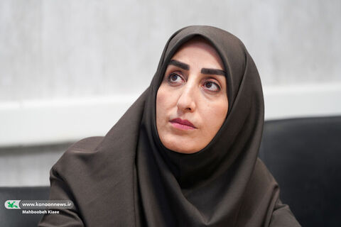 رقیه نوروزی داور بخش سنتی کلاسیک رده ملی و بین‌المللی بیست و هفتمین جشنواره‌ قصه‌گویی کانون