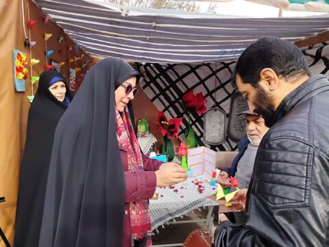 نمایشگاه فرهنگی هنری کانون پرورش فکری کودکان و نوجوانان استان آذربایجان غربی در کنگره بزرگداشت ۱۲ هزار شهید استان