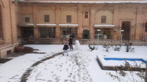 کرمانشاه.  مربیان و اعضا در روزهای برفی