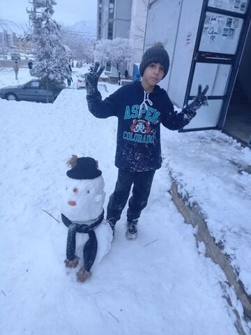 کرمانشاه.  مربیان و اعضا در روزهای برفی