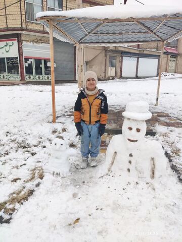 کرمانشاه. قاب برفی روز برفی اعضا و مربیان