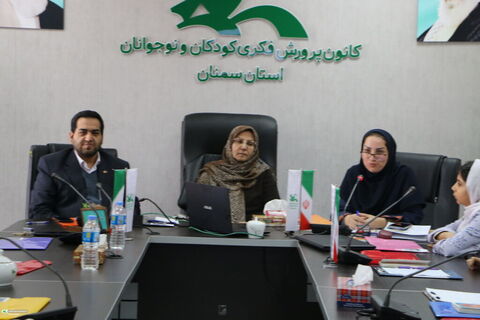 دو پنجره.سمنان