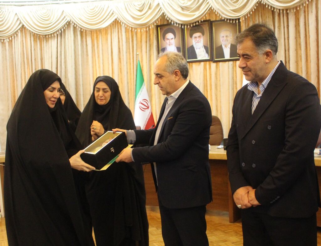 کانون آذربایجان شرقی به عنوان دستگاه برتر مخاطب عام در زمینه اوقات فراغت معرفی شد