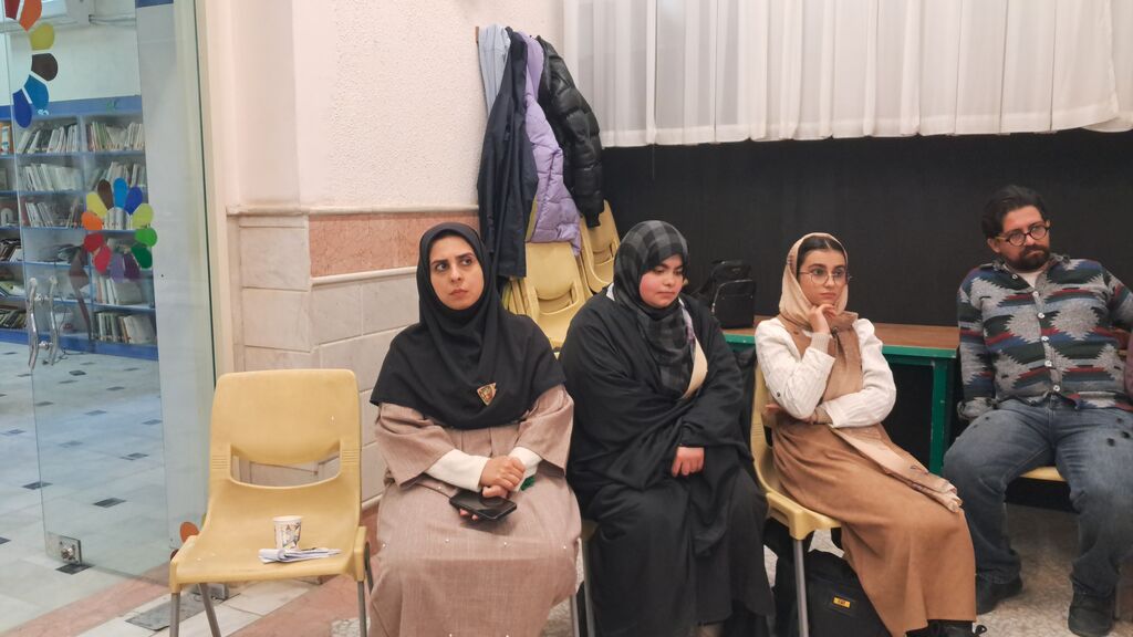 برگزاری جلسه شورای نوجوانان مراکز فرهنگی هنری استان قم