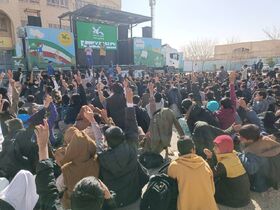 تماشاخانه سیار کانون پرورش فکری کودکان و نوجوانان در سیستان و بلوچستان