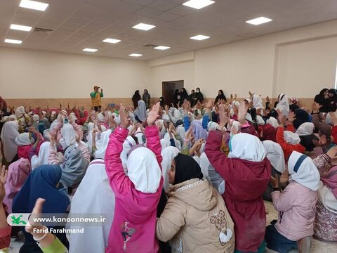 تماشاخانه سیار کانون پرورش فکری کودکان و نوجوانان در سیستان و بلوچستان