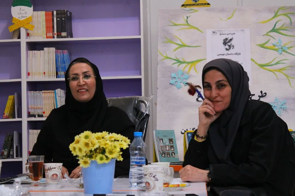 برگزاری کارگاه داستان‌نویسی سیمرغ در کانون پرورش فکری شهرستان درگزین