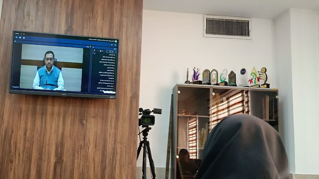 دیدار برخط مربیان کانون استان البرز با مدیرعامل