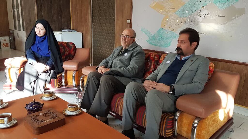 نشست سرپرست کانون استان با مدیرعامل و مسئولان انجمن دیابت کرمانشاه