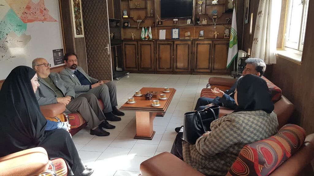 نشست سرپرست کانون استان با مدیرعامل و مسئولان انجمن دیابت کرمانشاه