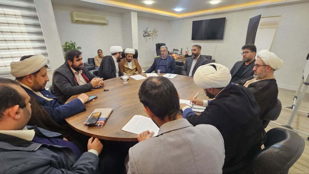 نشست کمیته کودک و نوجوان دهه فجر خوزستان برگزار شد