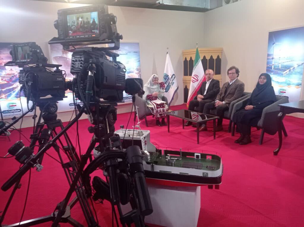 امضای تفاهمنامه ساخت شناور کتابخانه سیاردریایی در هرمزگان