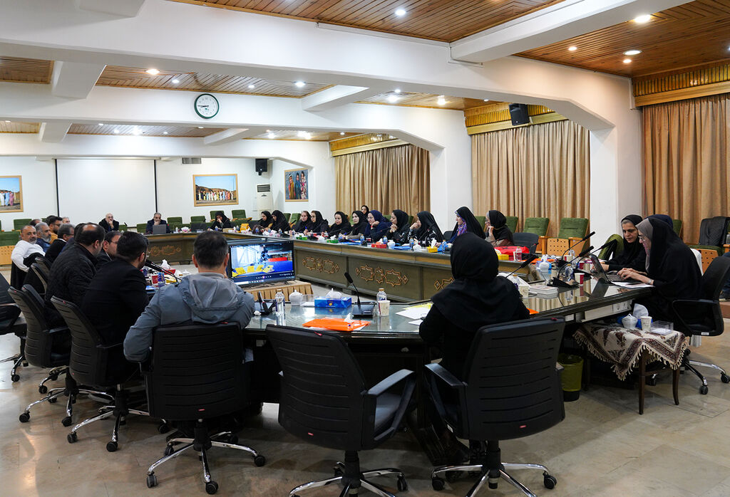 هنر روابط عمومی ایجاد نگاه جذاب، جدید و تامل برانگیز است