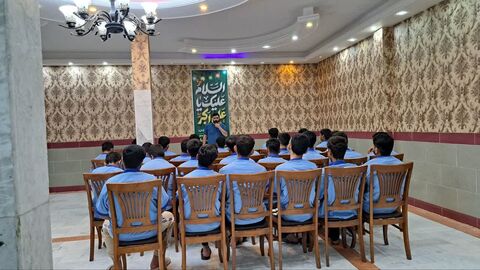 استقبال بیش از یک هزار نفر در بندرعباس از اجرای تماشاخانه سیار کانون پرورش فکری