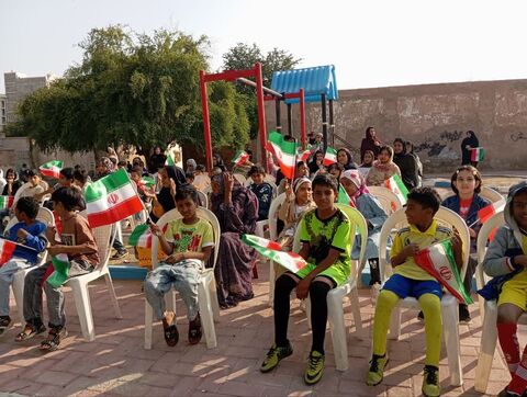 استقبال بیش از یک هزار نفر در بندرعباس از اجرای تماشاخانه سیار کانون پرورش فکری