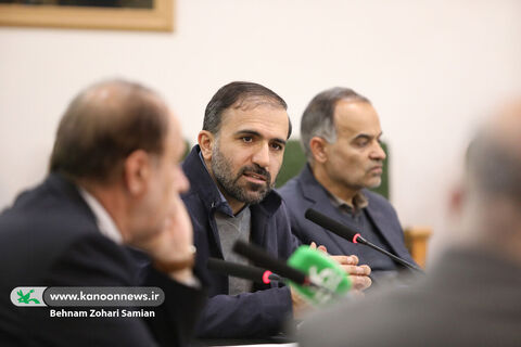 چهارمین نشست کمیته کودک و نوجوان ستاد دهه فجر انقلاب اسلامی