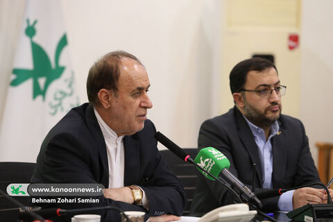 چهارمین نشست کمیته  کودک و نوجوان  ستاد دهه فجر