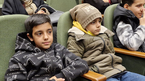 نمایشنامه خوانی.دامغان