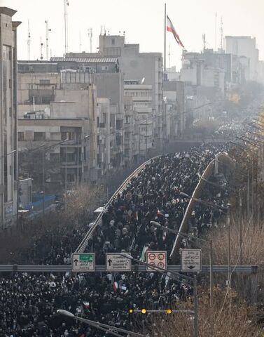 حضور پررنگ همکاران کانون در راهپیمایی 22 دی‌ماه