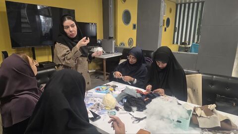 گزارش تصویری کارگاه عروسک‌سازی در مشهد