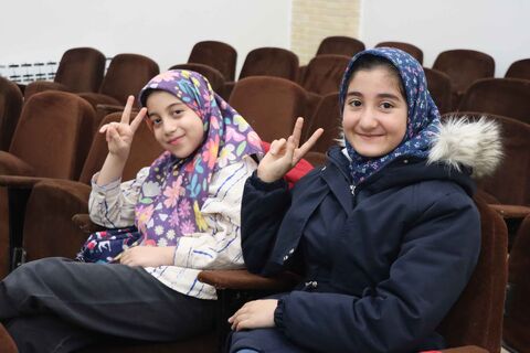 نشست دو پنجره-1404