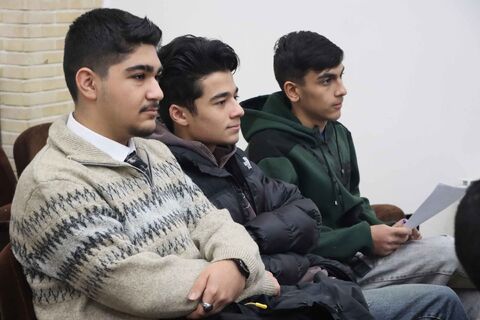 نشست دو پنجره-1404