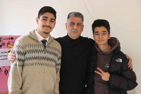 نشست دو پنجره-1404