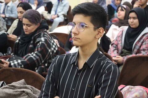 نشست دو پنجره-1404