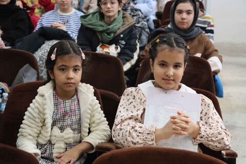 نشست دو پنجره-1404