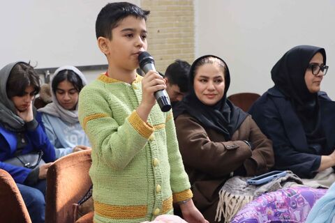 نشست دو پنجره-1404