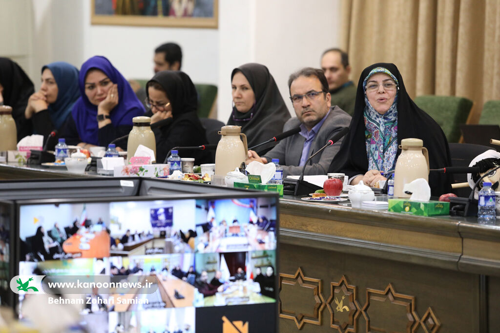 چهارمین نشست کمیته کودک و نوجوان دهه فجر برگزار شد