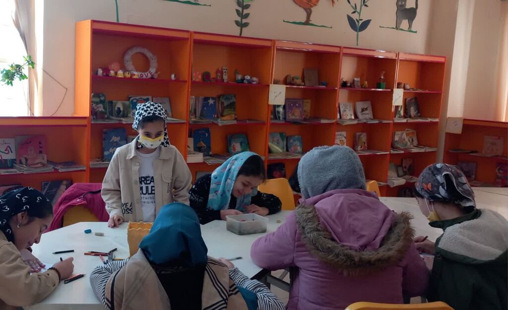 برگزاری نمایشگاه نقاشی با محوریت دهه فجر در مرکز گواور